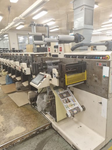 Flexographic printing machine